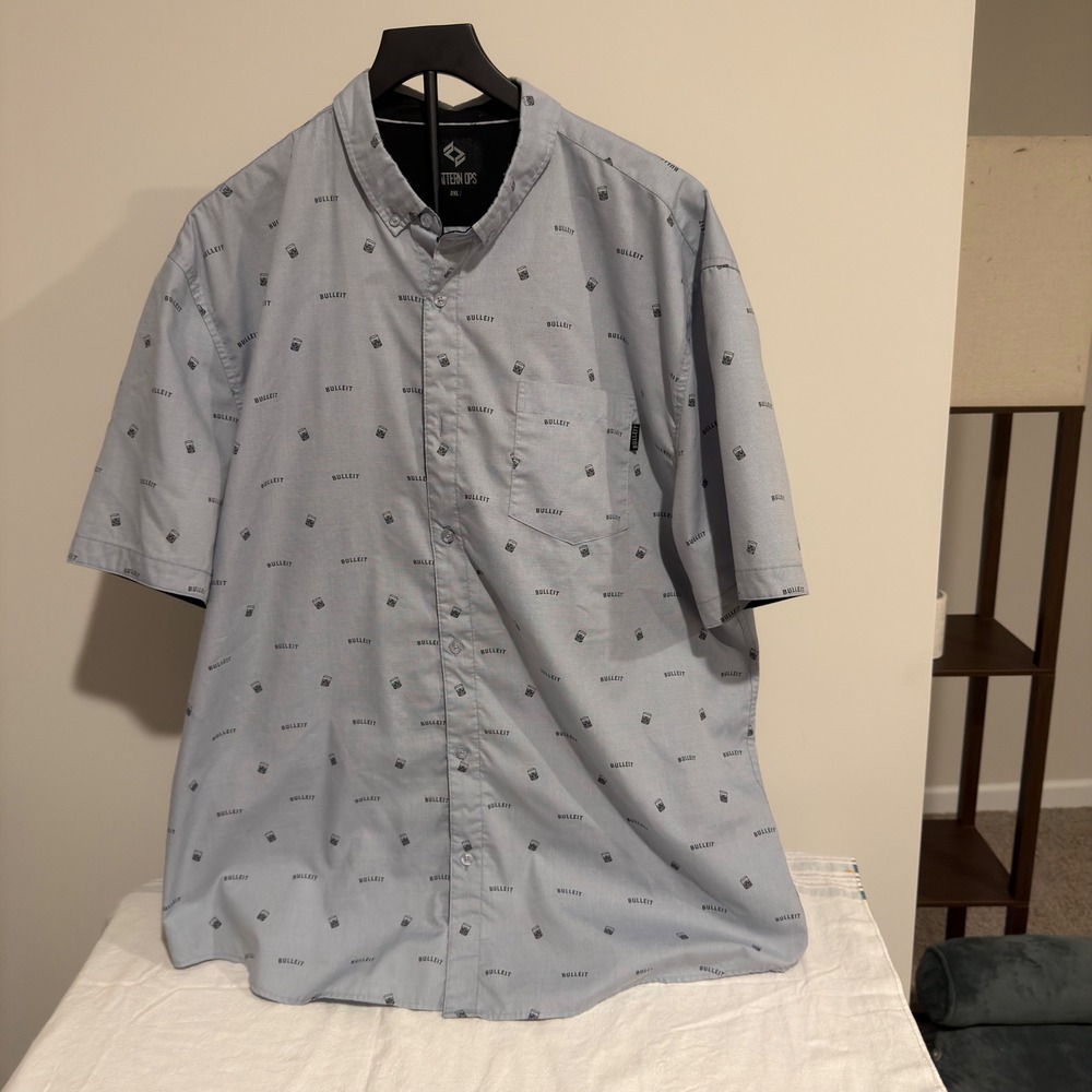 Pattern Ops Bulleit Whiskey Logo Print Button Down Shirt Blue Mens 2XL Short Slv